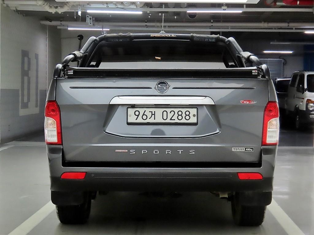KG모빌리티(쌍용) 코란도 더뉴코란도스포츠 CX7(4WD) 클럽 이미지 3