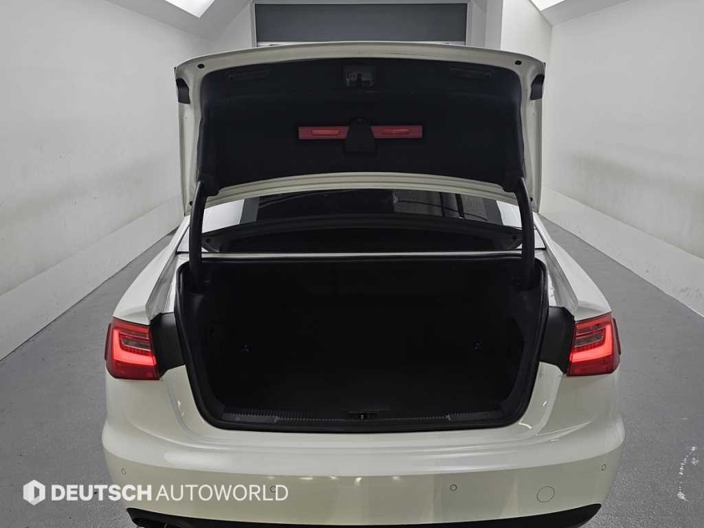 아우디 A6 뉴A6 2.0 TDI 다이나믹 이미지 19