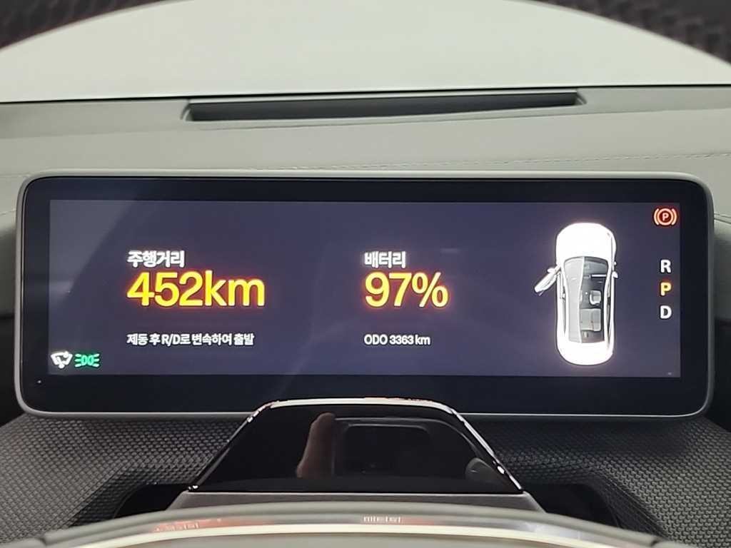 폴스타 폴스타4 롱레인지 듀얼모터 이미지 6
