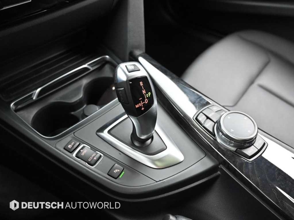 BMW 3시리즈 3시리즈 (F30) 320i 럭셔리 이미지 9