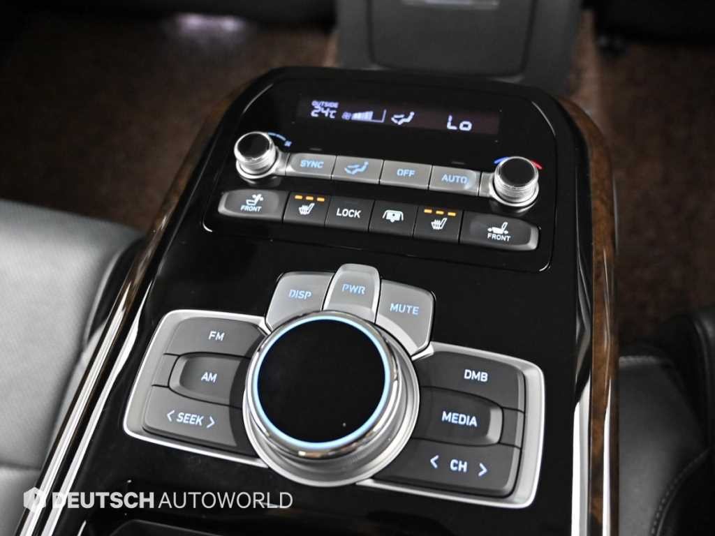 제네시스 G90 3.8 GDI AWD 프리미엄 럭셔리 이미지 16