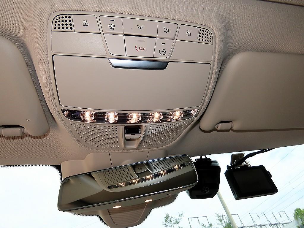 벤츠 CLS 클래스 CLS클래스 C257 CLS 300d AMG Line 이미지 15