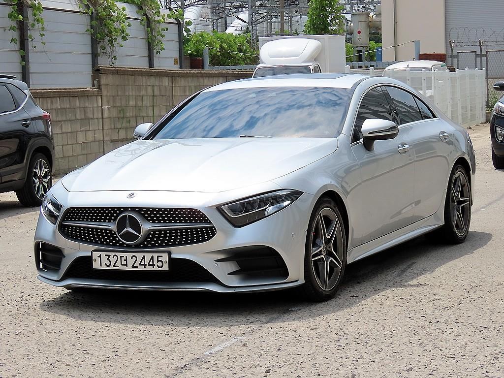 벤츠 CLS 클래스 CLS클래스 C257 CLS 300d AMG Line 이미지 2