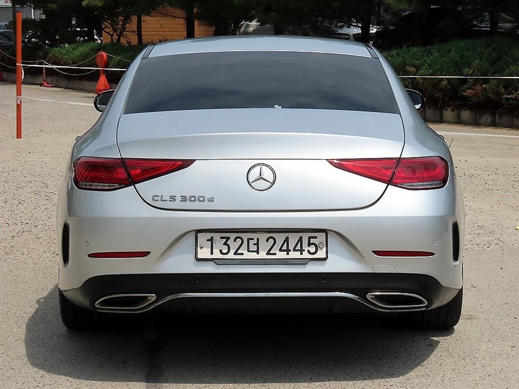 벤츠 CLS 클래스 CLS클래스 C257 CLS 300d AMG Line 이미지 4