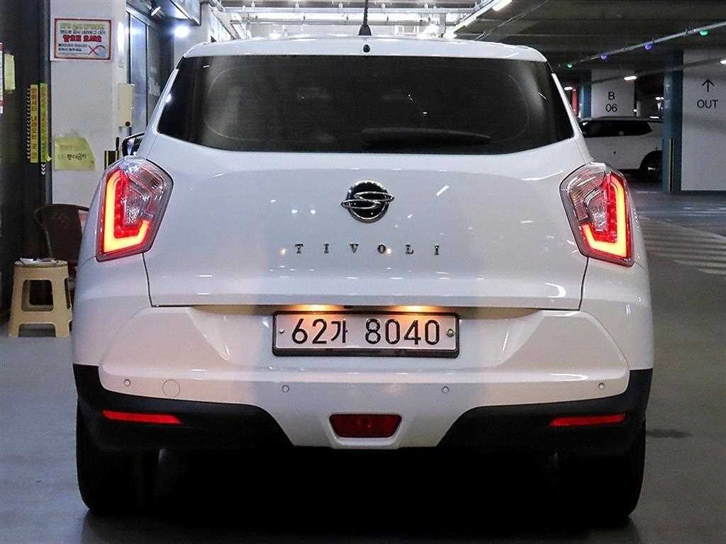 KG모빌리티(쌍용) 티볼리 티볼리 아머 2WD 가솔린 VX 이미지 5