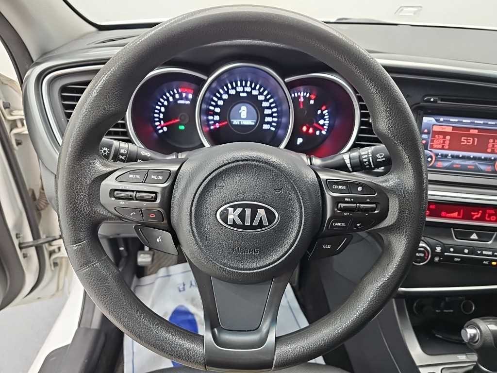 기아 K5 더 뉴 K5 2.0 LPI 럭셔리 이미지 9