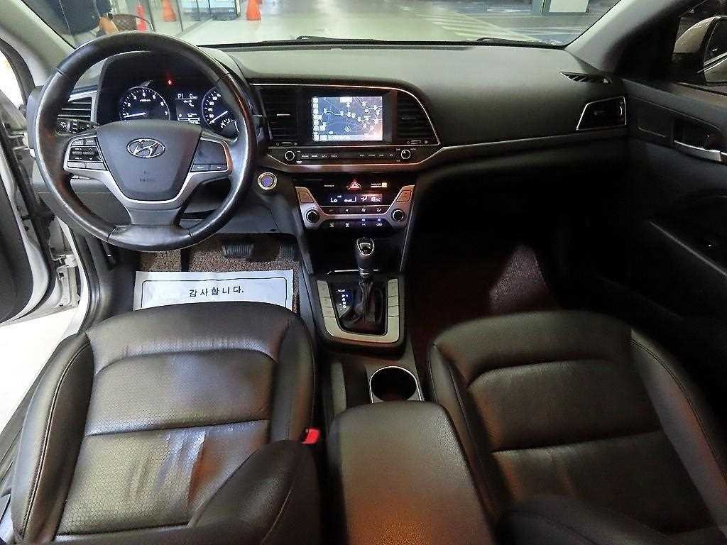 현대 아반떼 아반떼 AD 1.6 GDI 스마트 이미지 10