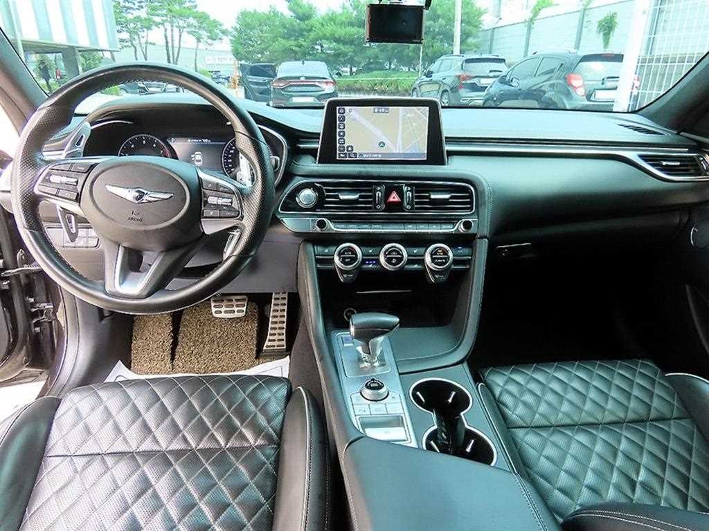 제네시스 G70 2.0T 스포츠 패키지 이미지 7