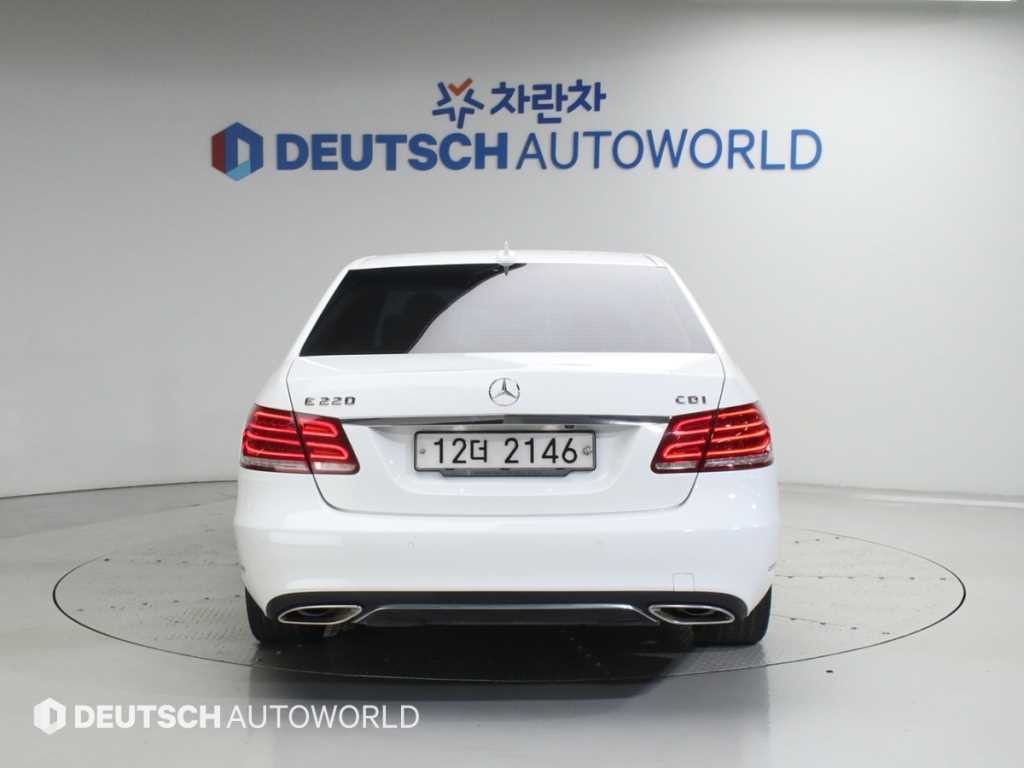 벤츠 E 클래스 E-클래스 W212 E220 CDI 아방가르드 이미지 4