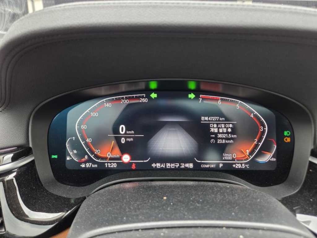 BMW 5시리즈 5시리즈 (G30) 520i 럭셔리 이미지 9
