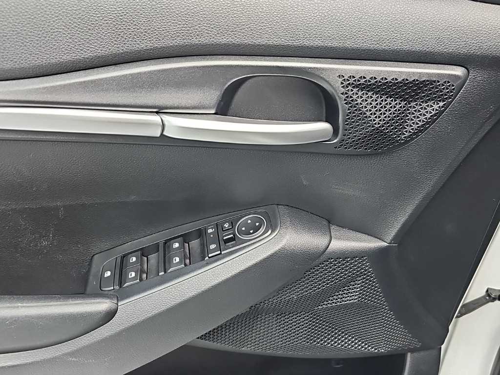 기아 셀토스 더 뉴 셀토스 가솔린 2.0 2WD 트렌디 이미지 15
