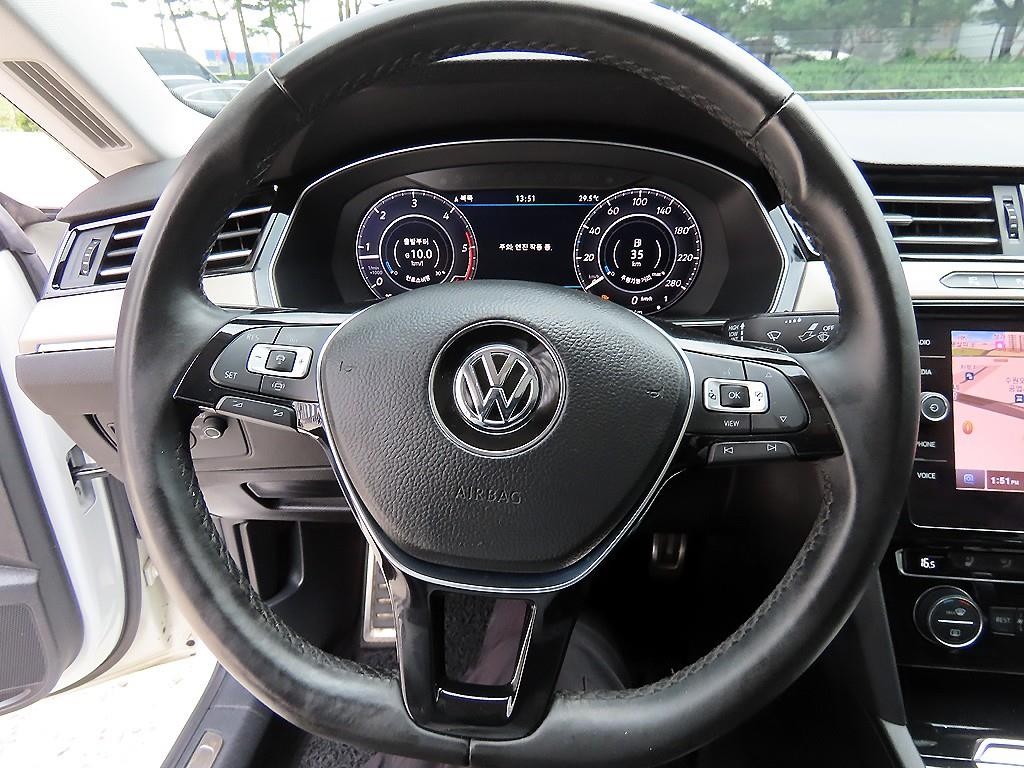 폭스바겐 아테온 2.0 TDI 엘레강스 프레스티지 이미지 8