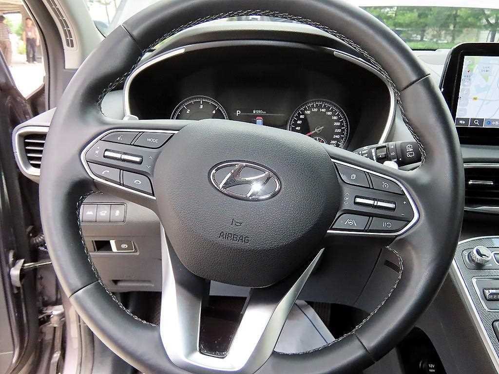 현대 싼타페 더 뉴 싼타페 디젤 2.2 4WD 익스클루시브 이미지 8