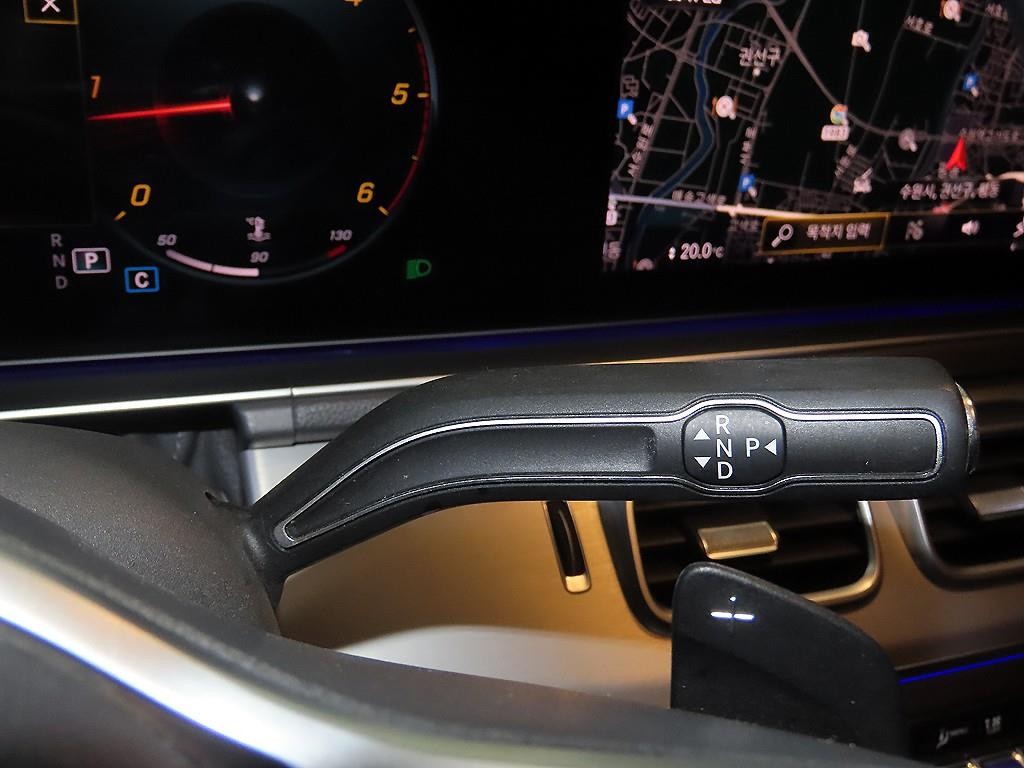 벤츠 GLE 클래스 GLE 클래스 W167 GLE 300d 4MATIC 이미지 12
