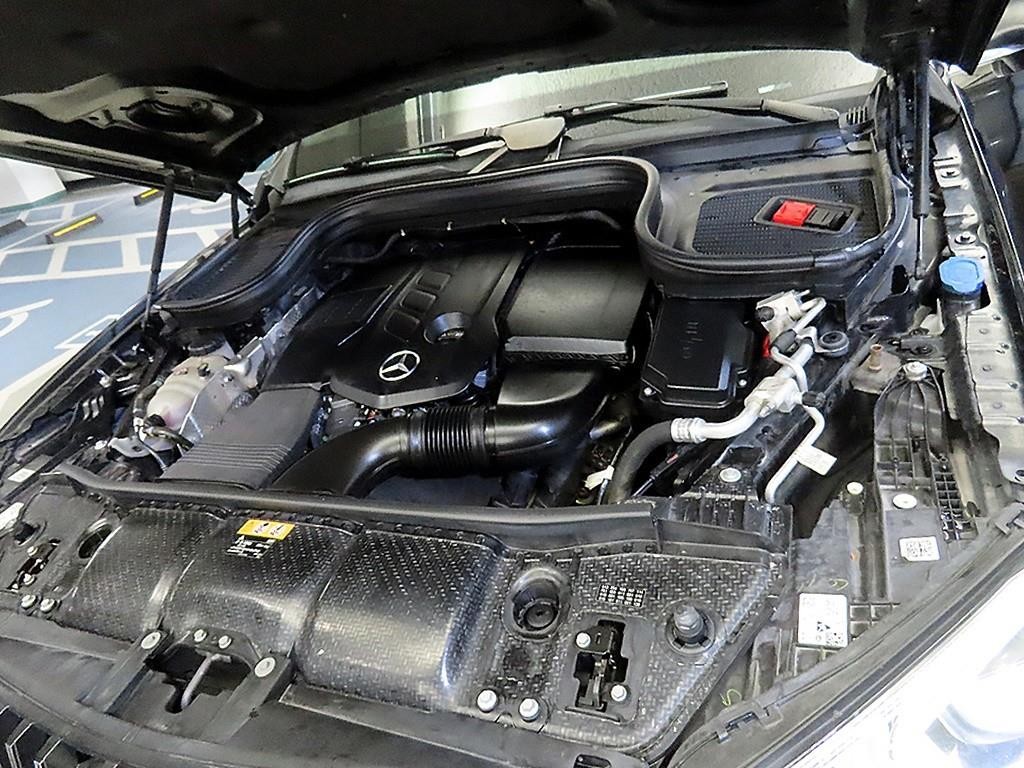 벤츠 GLE 클래스 GLE 클래스 W167 GLE 300d 4MATIC 이미지 19