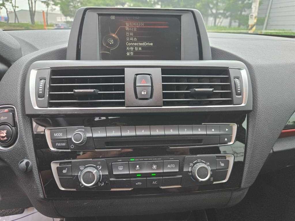 BMW 1시리즈 1시리즈 (F20) 118d 스포츠 이미지 12