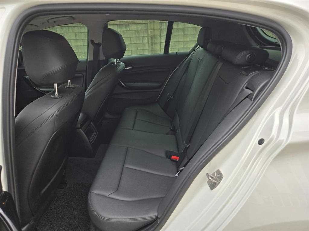BMW 1시리즈 1시리즈 (F20) 118d 스포츠 이미지 6
