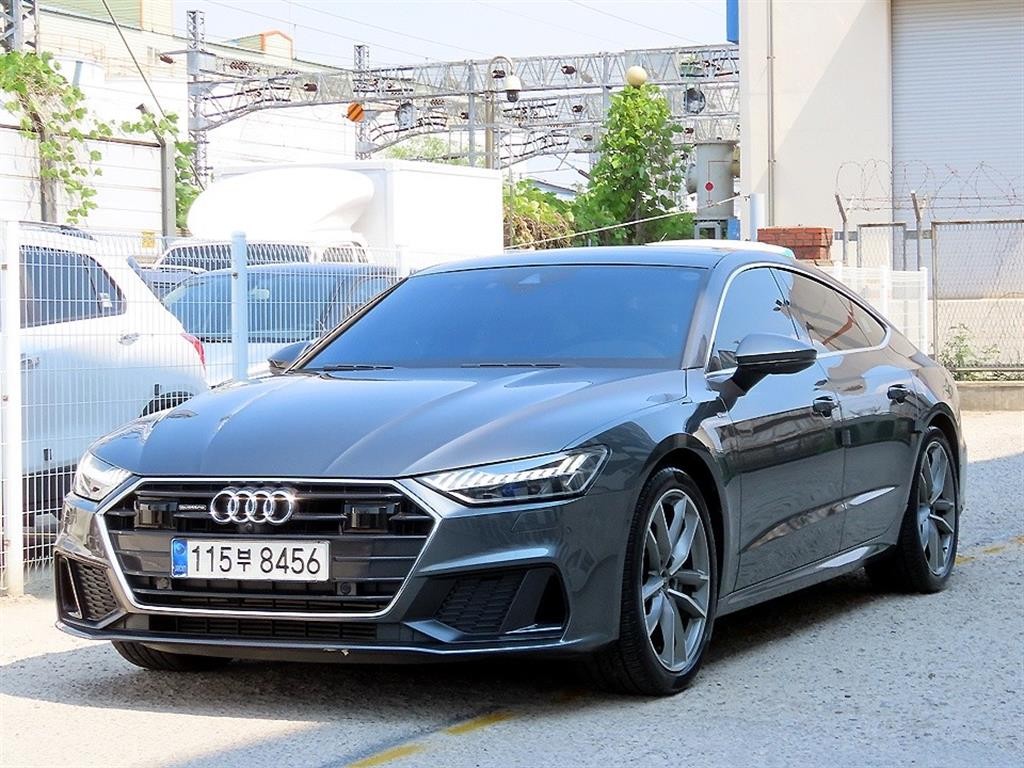 아우디 A7 A7 (4K) 55 TFSI 콰트로 프리미엄 이미지 2