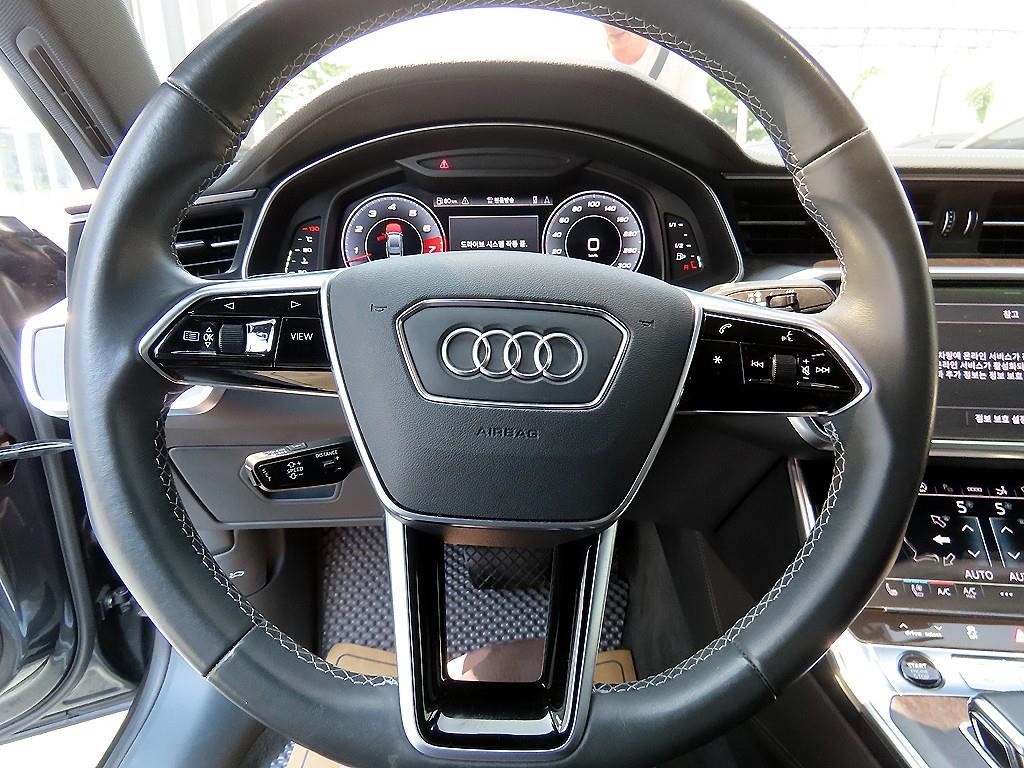 아우디 A7 A7 (4K) 55 TFSI 콰트로 프리미엄 이미지 8