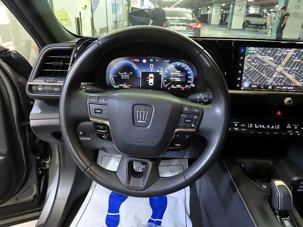 토요타 크라운 크라운 크로스오버 2.5 4WD 하이브리드 이미지 8
