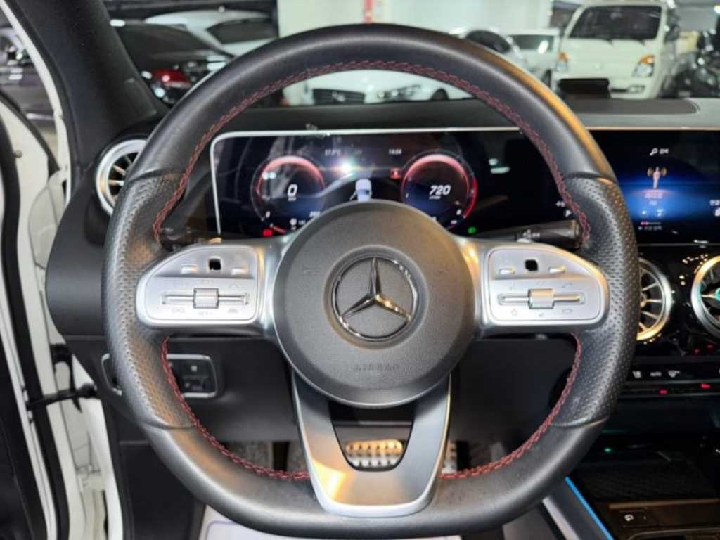 벤츠 GLA 클래스 GLA클래스 H247 GLA250 4MATIC 이미지 8