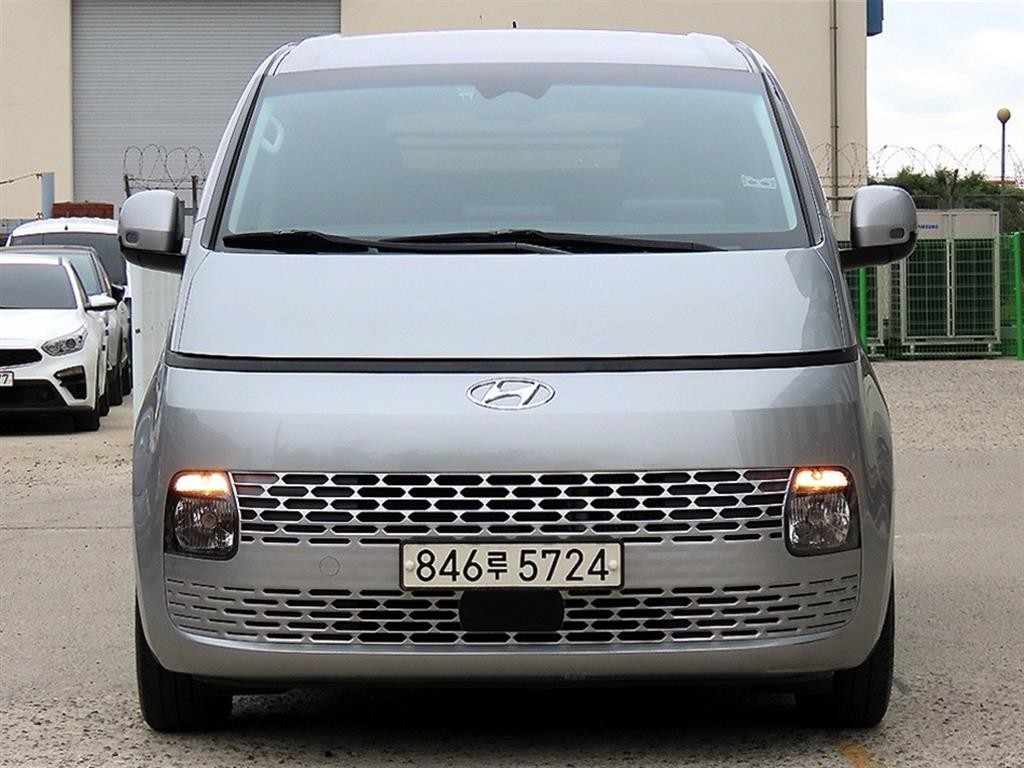 현대 스타리아 2WD 디젤 카고 모던 3인승 이미지 1