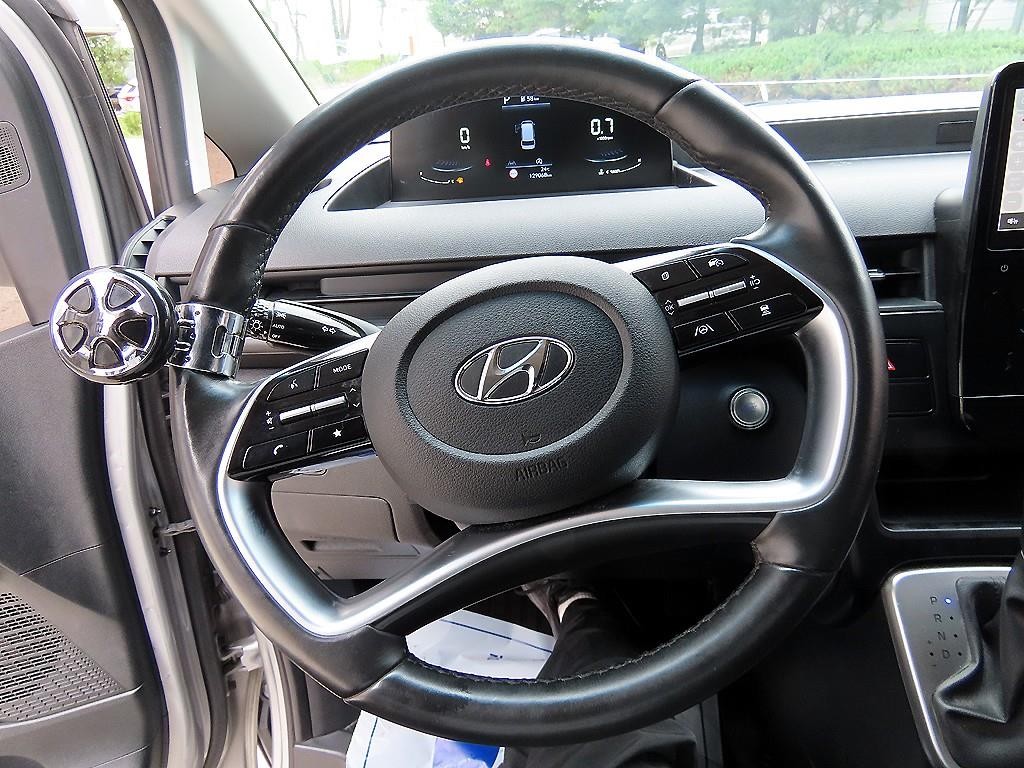 현대 스타리아 2WD 디젤 카고 모던 3인승 이미지 8