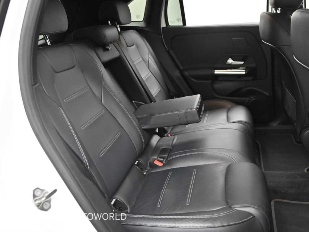벤츠 EQA EQA H243 EQA 250 AMG 패키지 플러스 이미지 12