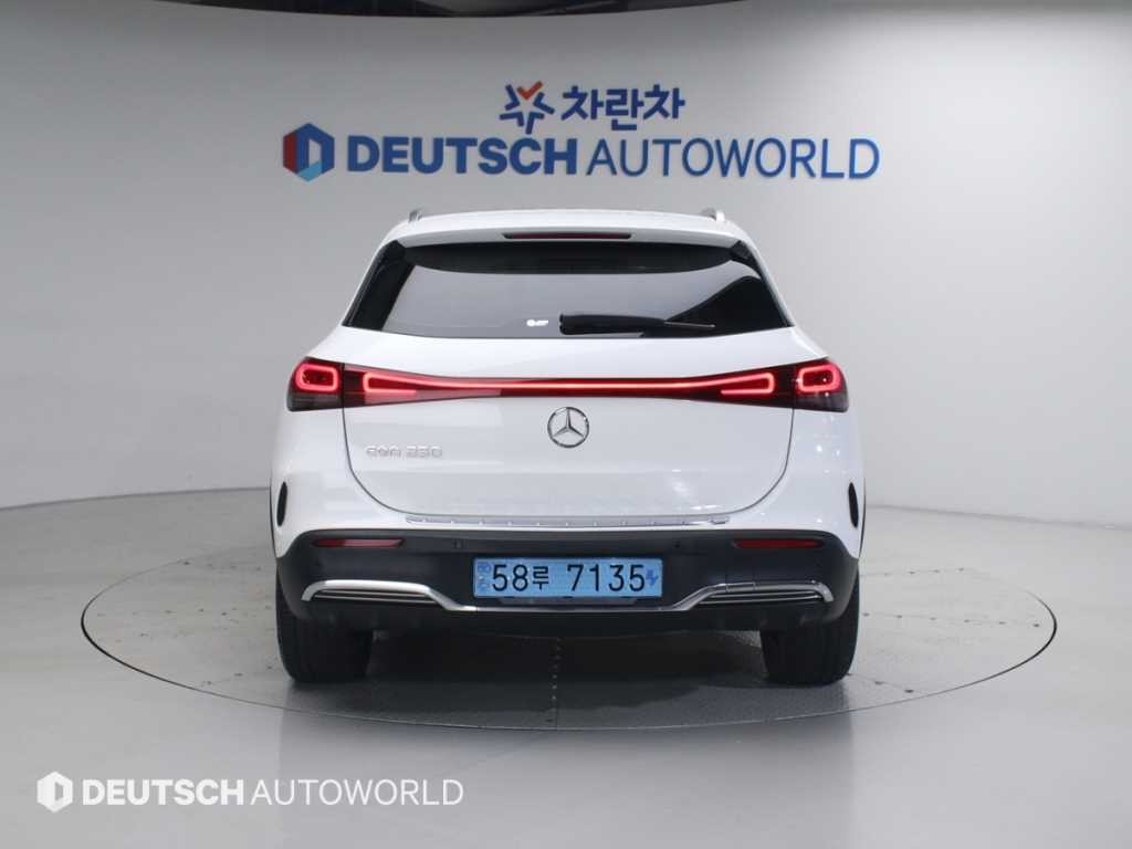 벤츠 EQA EQA H243 EQA 250 AMG 패키지 플러스 이미지 4