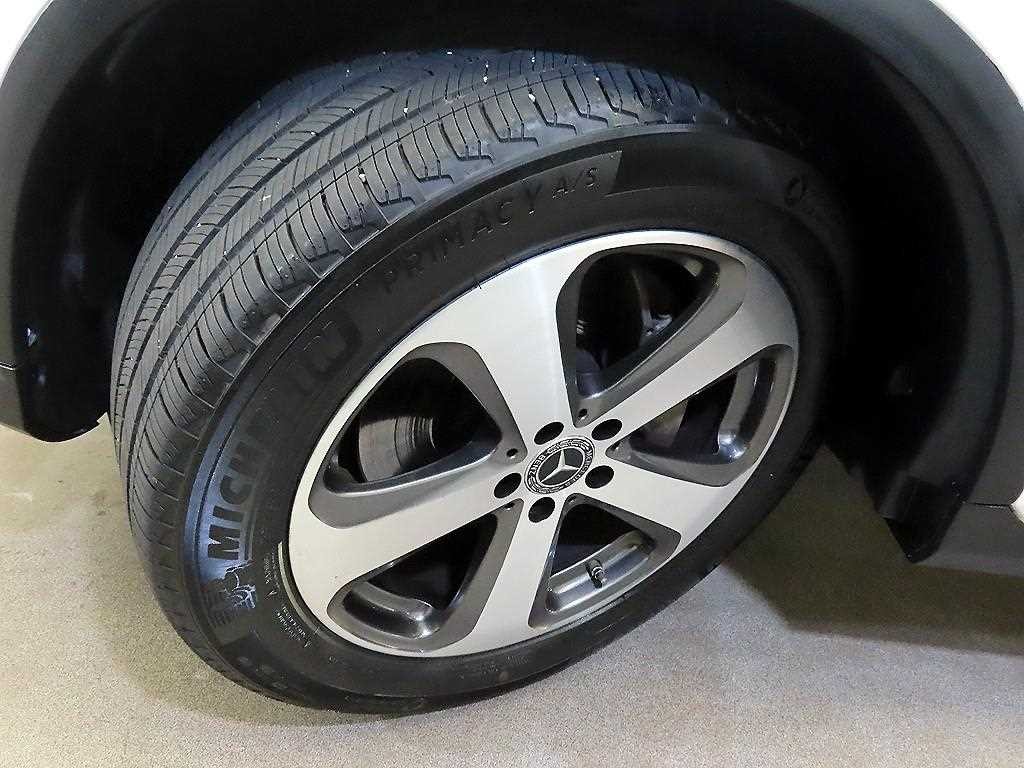 벤츠 GLC 클래스 GLC클래스 X253 GLC 300 4MATIC 쿠페 이미지 20
