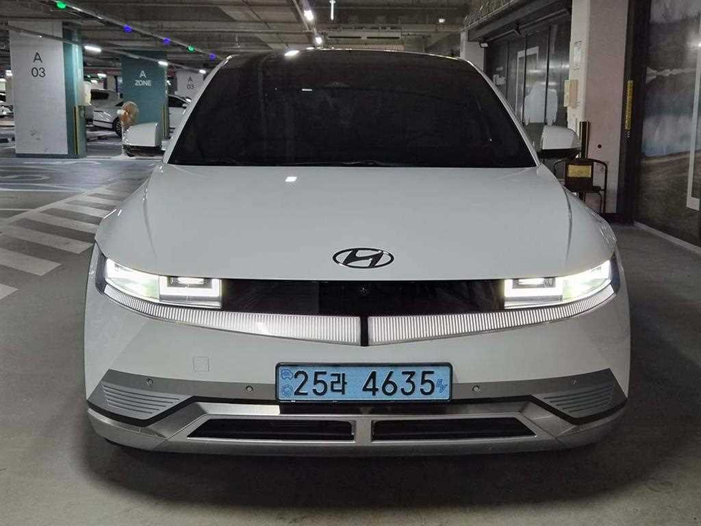 현대 아이오닉 5 롱 레인지 프레스티지 이미지 2