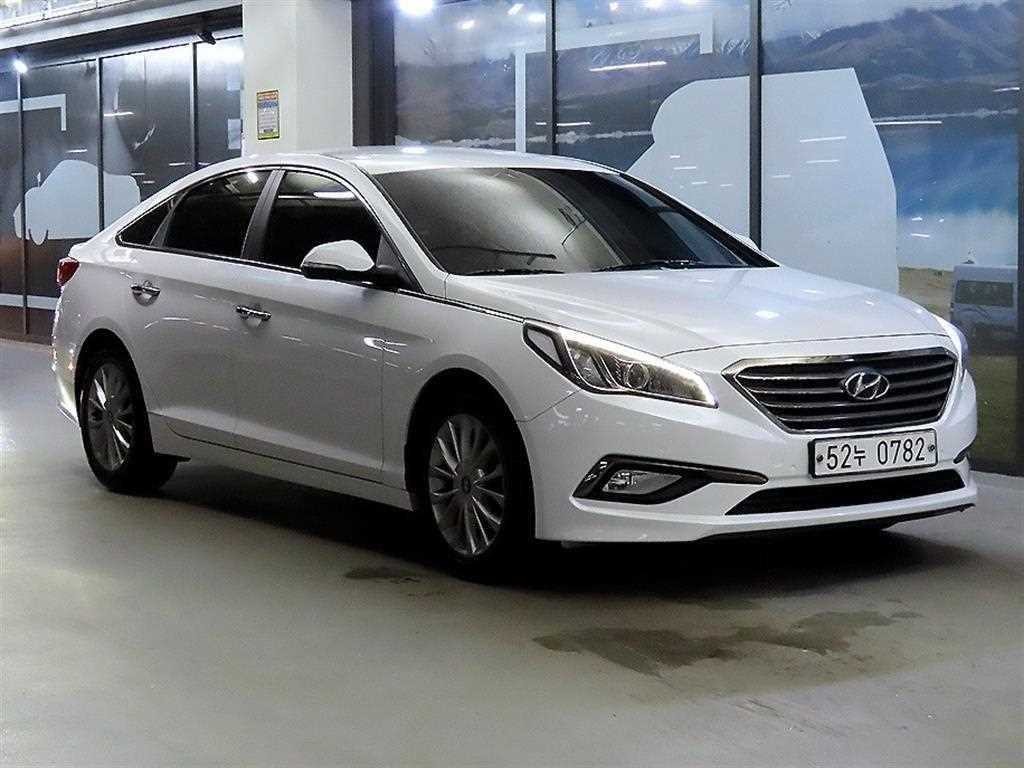 현대 쏘나타 LF 쏘나타 1.7 E-VGT 스마트 스페셜 이미지 1