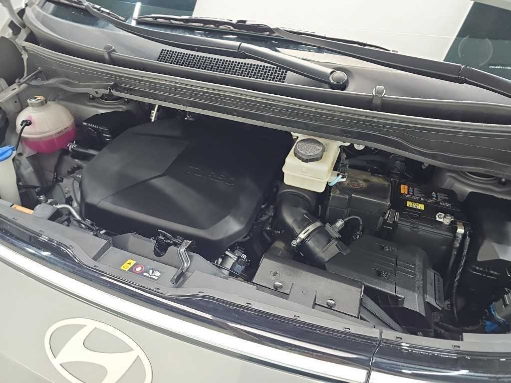현대 스타리아 2WD 디젤 카고 모던 5인승 이미지 5