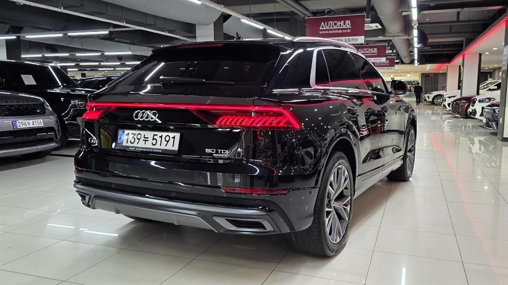 아우디 Q8 50 TDI 콰트로 프리미엄 이미지 14