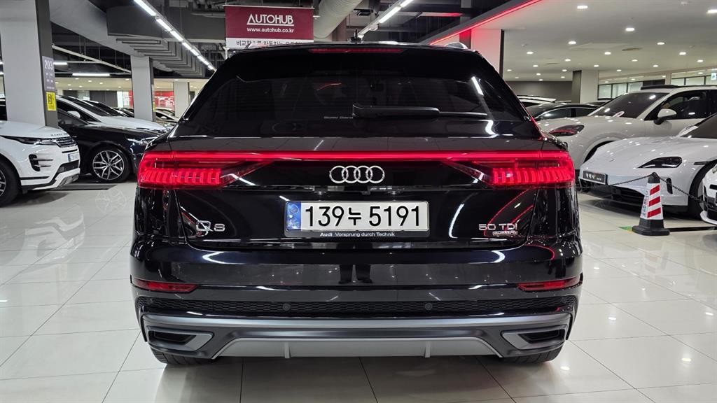 아우디 Q8 50 TDI 콰트로 프리미엄 이미지 15