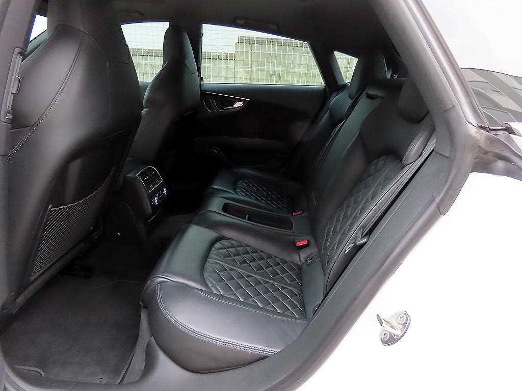 아우디 A7 55 TDI 콰트로 이미지 6