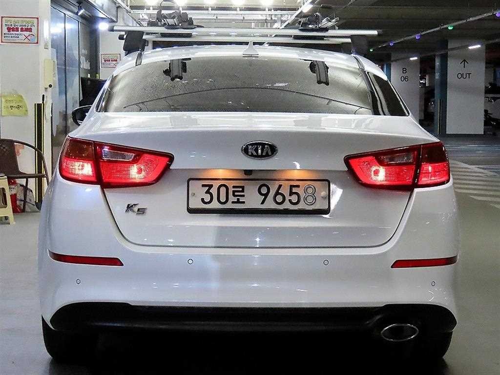 기아 K5 더 뉴 K5 2.0 LPI 디럭스 이미지 5