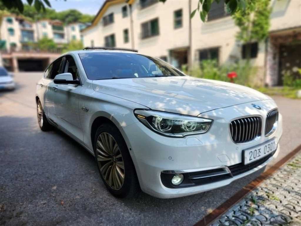 BMW 그란투리스모 5시리즈 GT (F07) GT 30d xDRIVE 이미지 2
