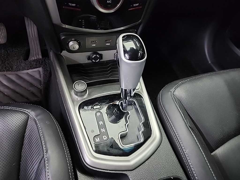 KG모빌리티(쌍용) 티볼리 가솔린 2WD 1.6 LX 고급형 이미지 7