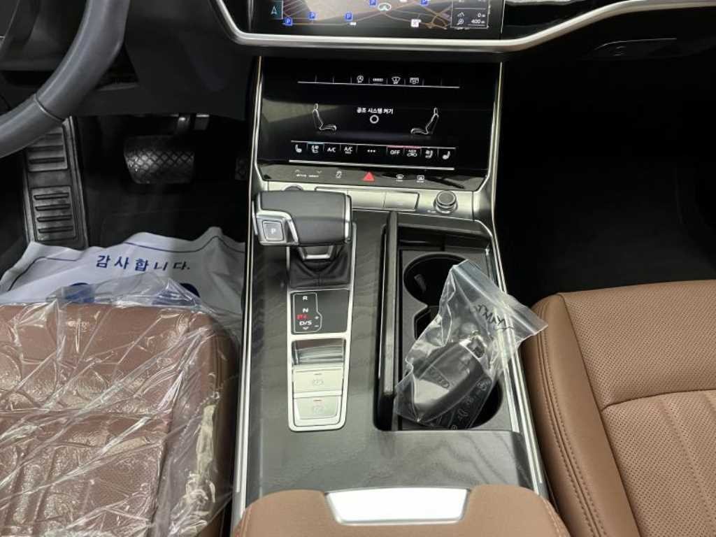 아우디 A6 A6 (C8) 45 TFSI 프리미엄 이미지 10