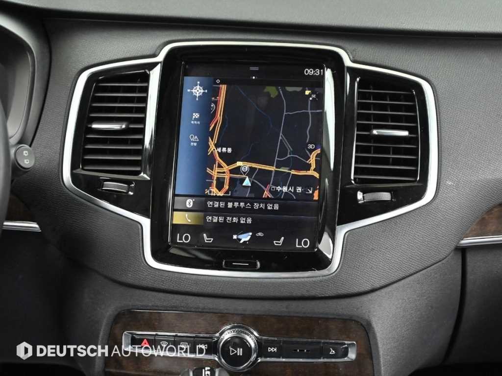 볼보 XC90 XC90 2세대 2.0 D5 AWD 모멘텀 이미지 14