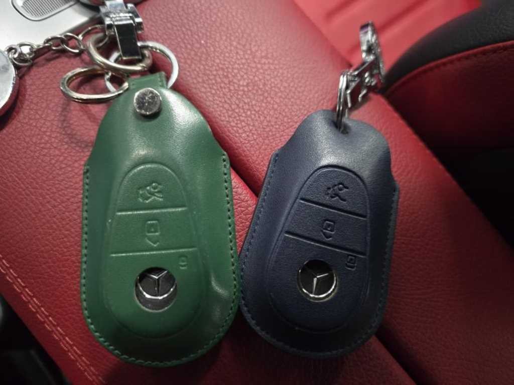 벤츠 C 클래스 C클래스 W206 C300 4MATIC AMG 라인 이미지 12