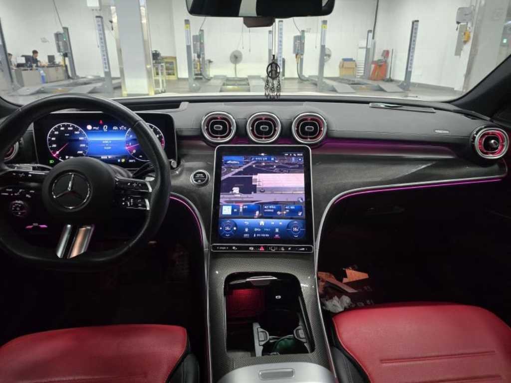 벤츠 C 클래스 C클래스 W206 C300 4MATIC AMG 라인 이미지 7