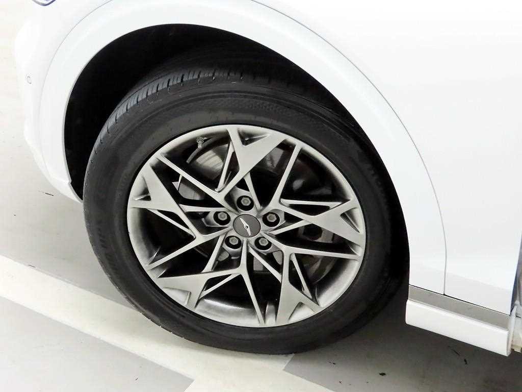 제네시스 GV70 2.2 디젤 2WD 이미지 19
