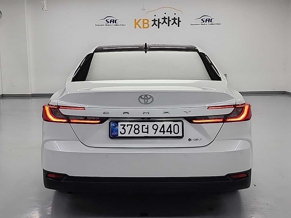 토요타 캠리 캠리 (XV80) 2.5 하이브리드 XLE 프리미엄 이미지 3