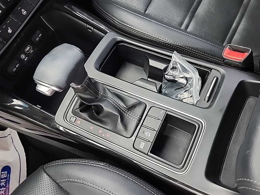 기아 쏘렌토 더 뉴 쏘렌토 디젤 2.0 2WD 프레스티지 이미지 8