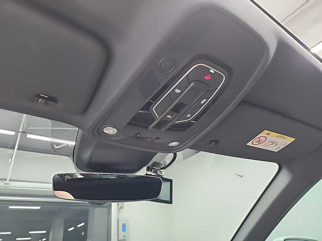 아우디 A6 A6 (C8) 45 TFSI 프리미엄 이미지 17