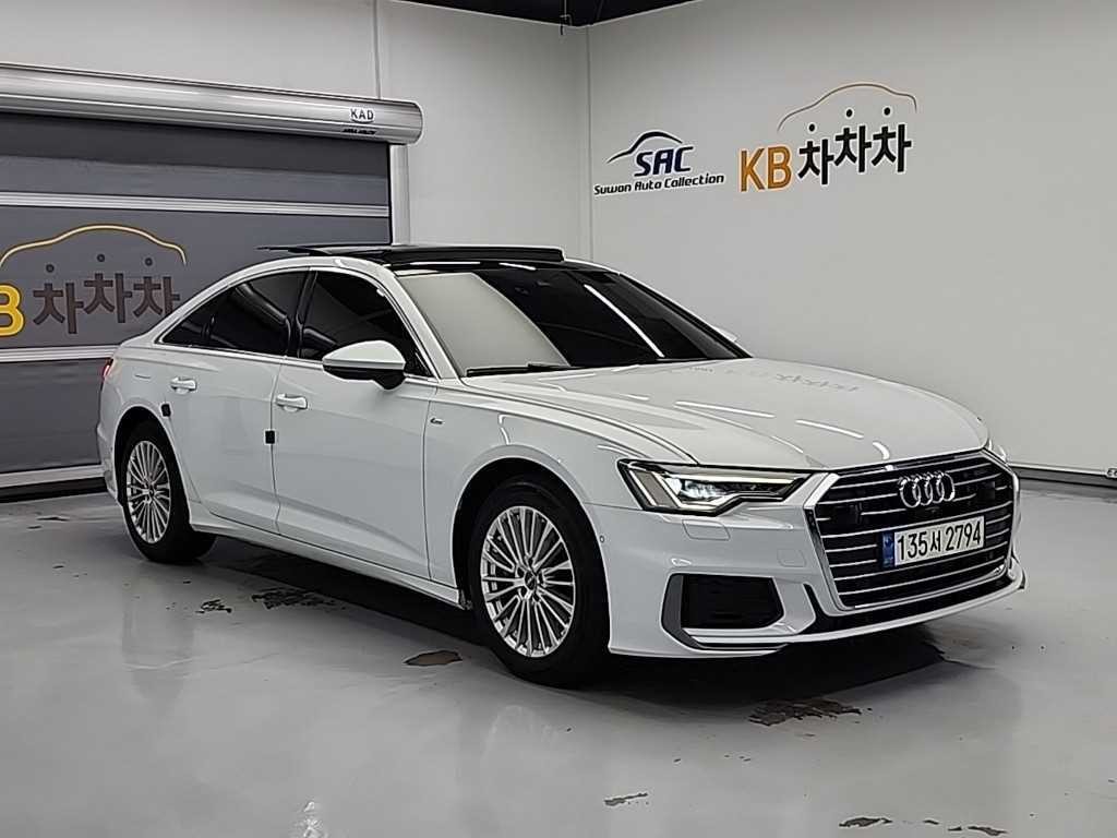 아우디 A6 A6 (C8) 45 TFSI 프리미엄 이미지 4