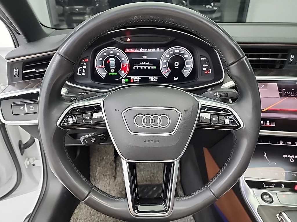 아우디 A6 A6 (C8) 45 TFSI 프리미엄 이미지 9