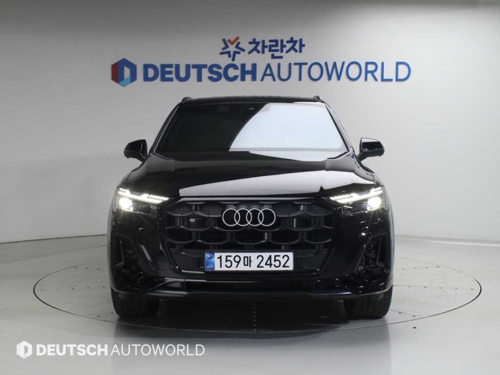 아우디 Q7 Q7 (4M) 55 TFSI 콰트로 프리미엄 이미지 3